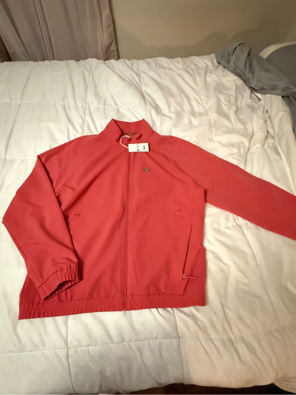 Figs scrub jacket - Picture 4 of 9
